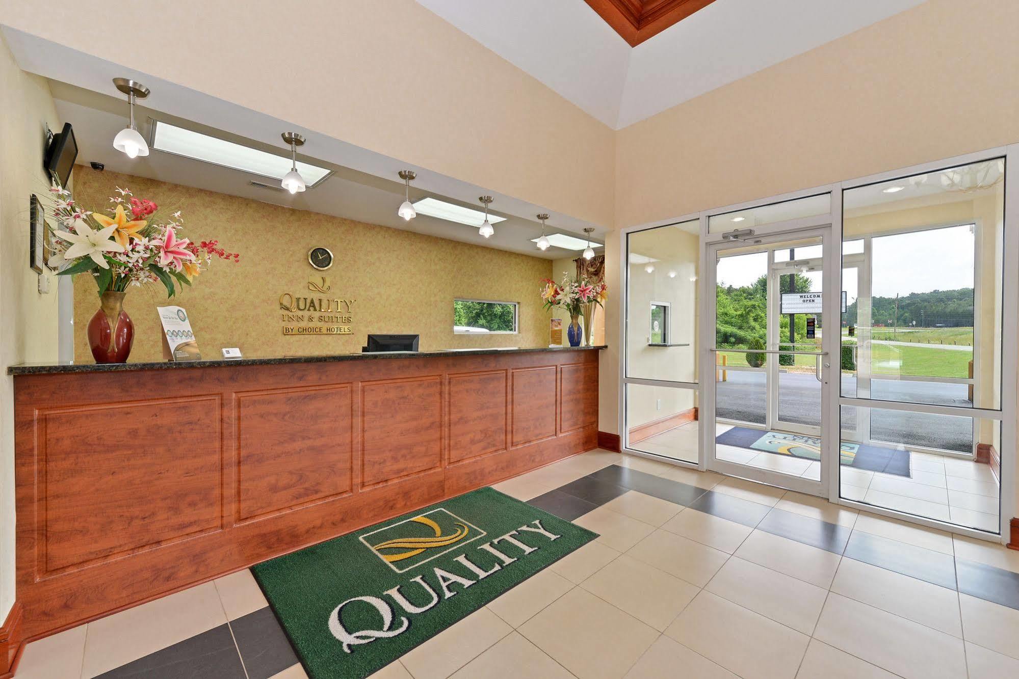 Quality Inn & Suites Cartersville Exterior foto